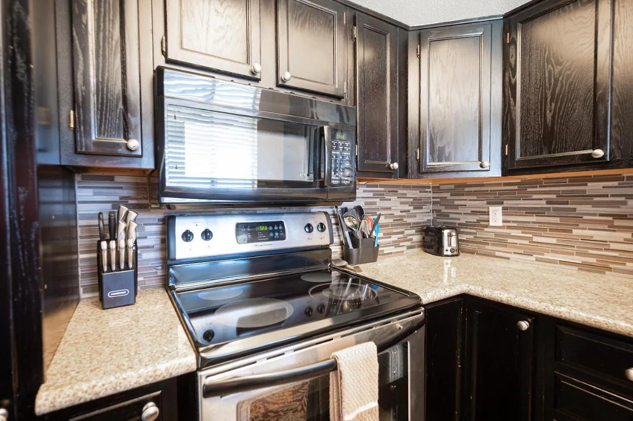 Charming 2 Bedroom House Las Vegas Tatil Evi